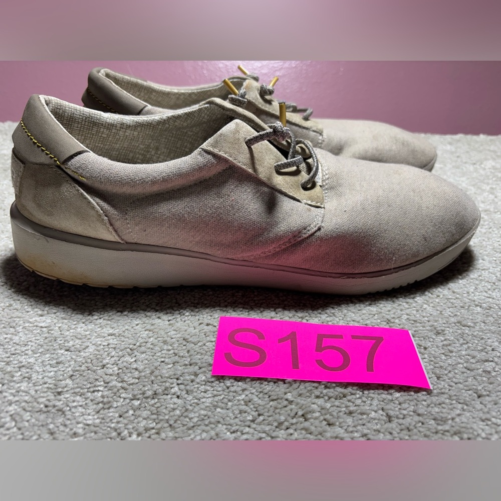 Hey Dude Shoes Hugo Stretch Mens Size 12 Beige Canvas Lace Up Lightweight Casual